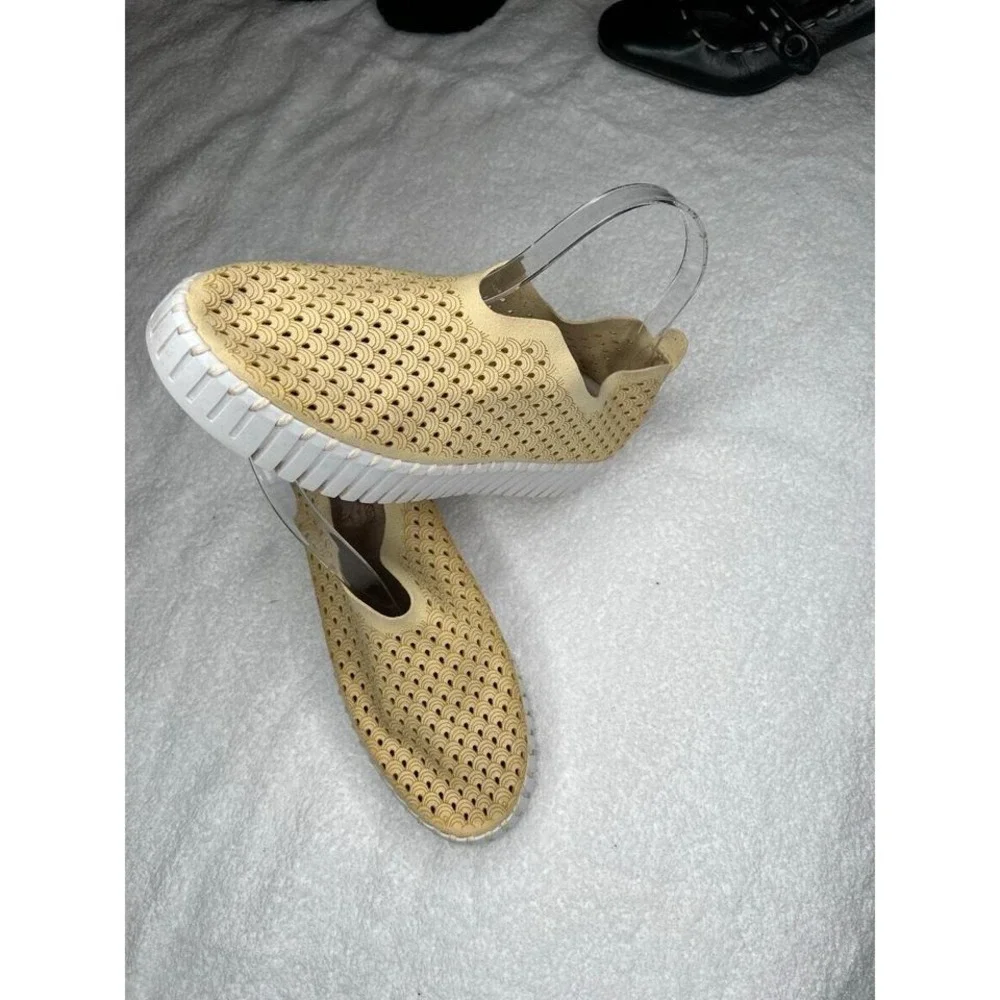 Ilse Jacobsen 9.5 Tulip Platform Slip On Shoes Yellow Goldenrod Perforated